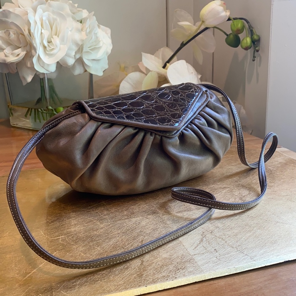 Vintage Donna Elissa Italy Alligator and Lambskin Crossbody